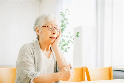 咬合不調な御老人