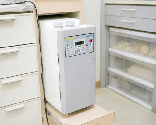 ガス滅菌器による消毒「ホルホープデンタル」