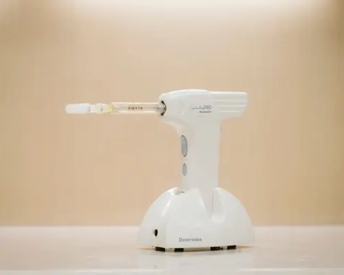 電動麻酔器「カートリーエース」